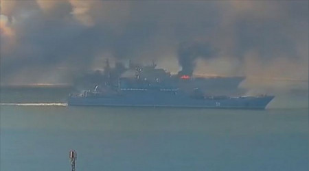 Tansiyon yükseliyor, Moskova kruvazörü battı