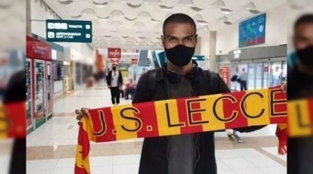 Taraftarlar G.Saraylı oyuncu diye kandırdılar