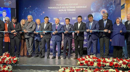 Tuzla'da 'Tuzla Belediyesi Teknoloji Merkezi' hizmete açıldı