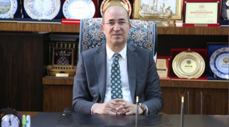 Üniversite öğrencilerine biner lira destek