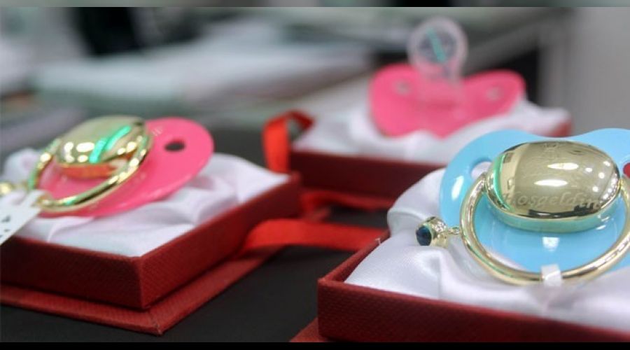 Uzun süreli emzik kullanımı dişlere zarar veriyor