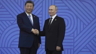 Xi'den Putin'e yeni yl mesaj