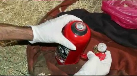 Yangın tüpüne gizlenmiş patlayıcı madde ele geçirildi