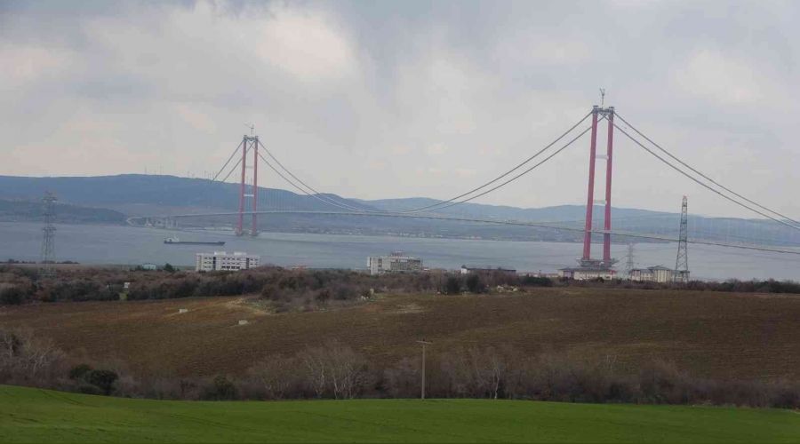 1915 Çanakkale Köprüsü'nde yoğun trafik... Çünkü bedava