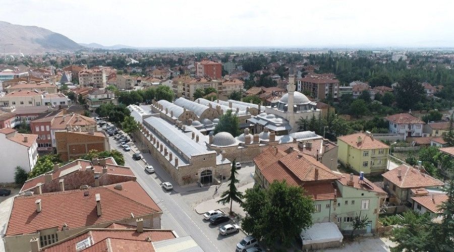 445 yıllık külliye hizmet vermeye devam ediyor