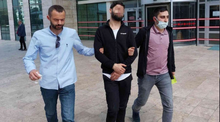 Annesinden para aldı... 'Nitelikli yağma' suçundan tutuklandı