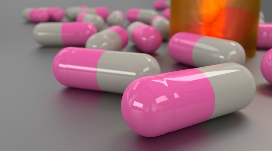 ‘Antibiyotiğin virüsler üzerinde etkisi yok’