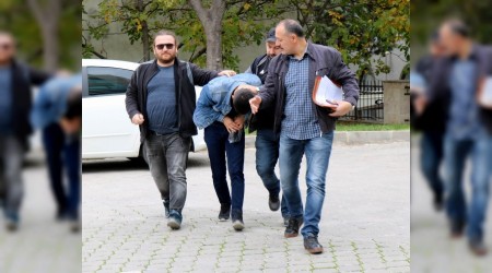 Baba-oğul gençleri zehirliyorlardı