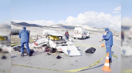 Bir ayda 160 kişi yollarda öldü