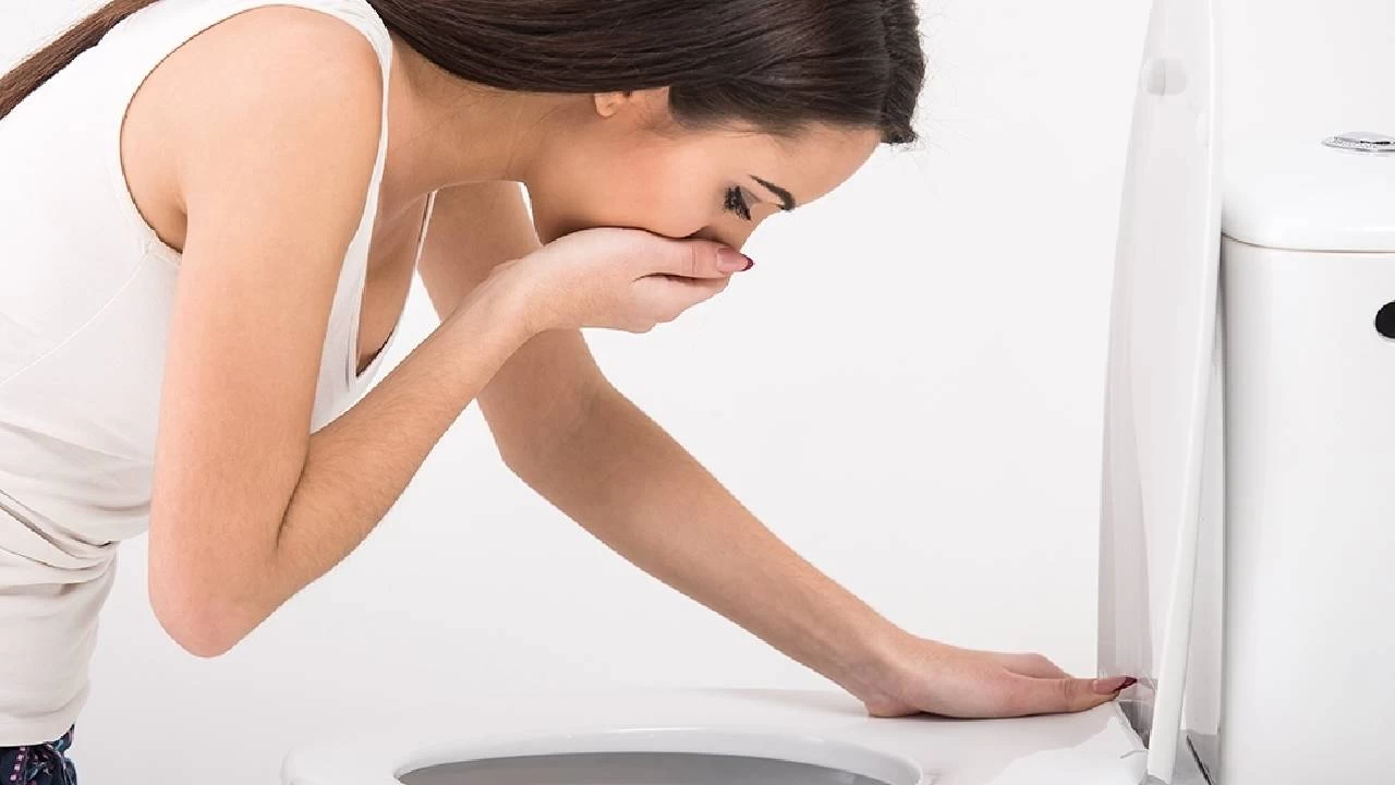 Bunları yaşıyorsanız yediğiniz şey zehirlemiş olabilir