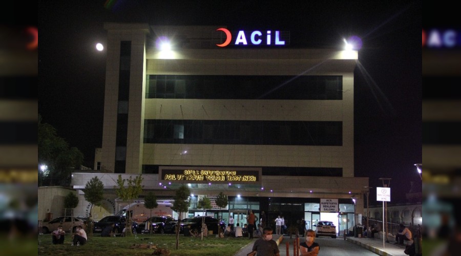 Diyarbakır'da trafik kazası: 9 yaralı