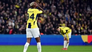 Fenerbahe, UEFA Avrupa Ligi'nde turu zora soktu