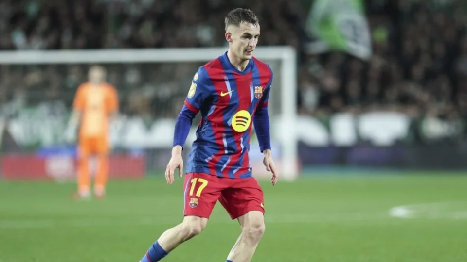 Galatasaray ile Beşiktaş'ın Marc Casado kapışması
