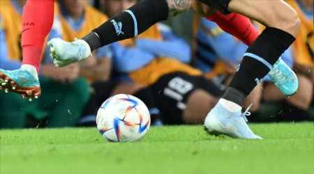 Gana ile Uruguay kritik mücadelede