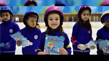 Haydi çocuklar buz pistine!