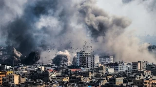 srail, Gazze eridi'ni gece boyunca youn ekilde bombalad