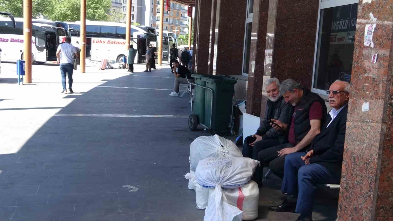 İstanbul depreminin ardından Batmanlılar memleketlerine dönüyor
