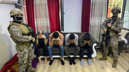 İstanbul'da sahte pasaport baskını