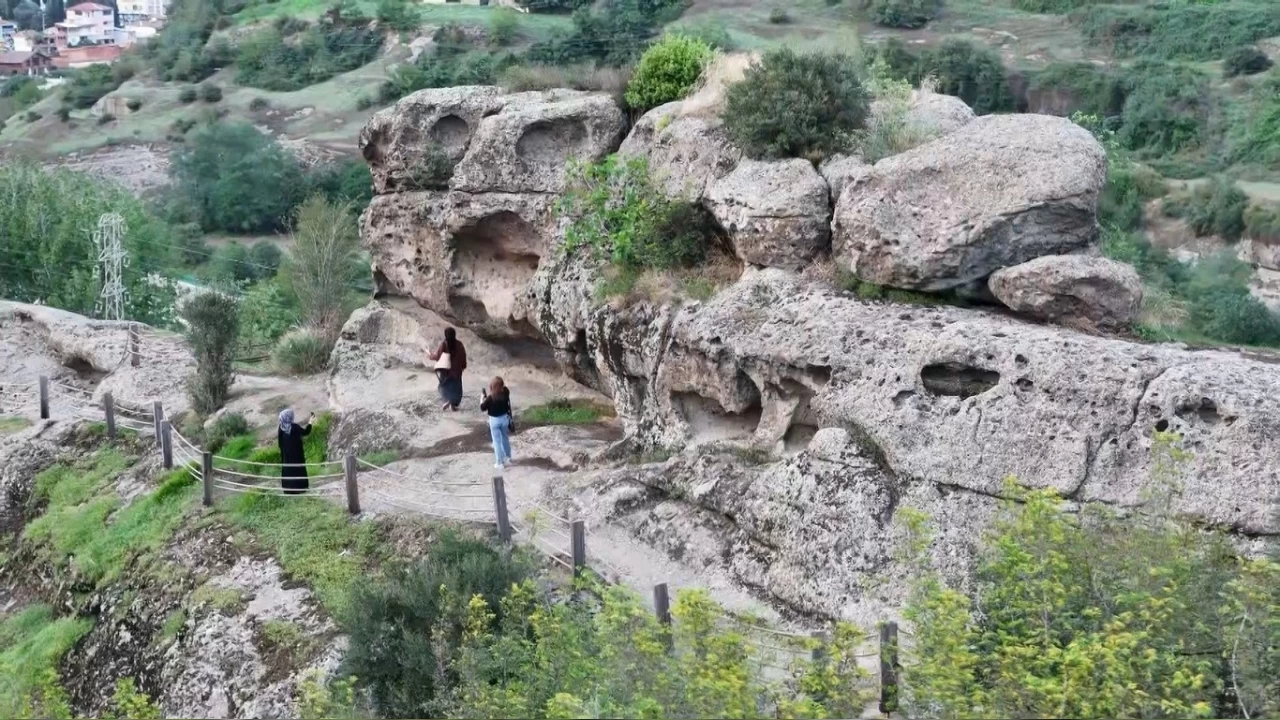 Karadeniz'in ilk insan yerleşkesinde binlerce yıllık gizem