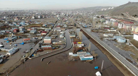 Kars'ta sel felaketi