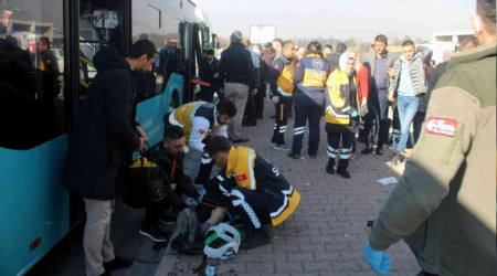 Kayseri'de Halk Otobüsleri çarpıştı: 29 Yaralı