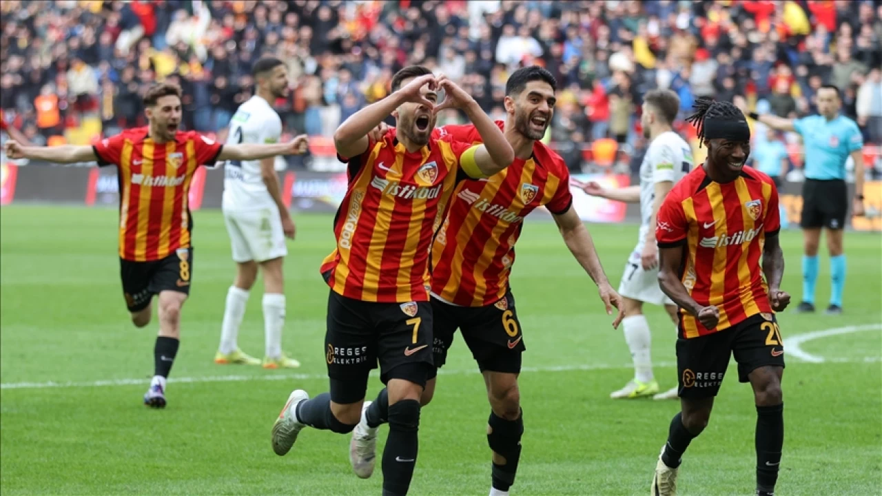 Kayserispor sahasından Kasımpaşa’yı tek golle geçti