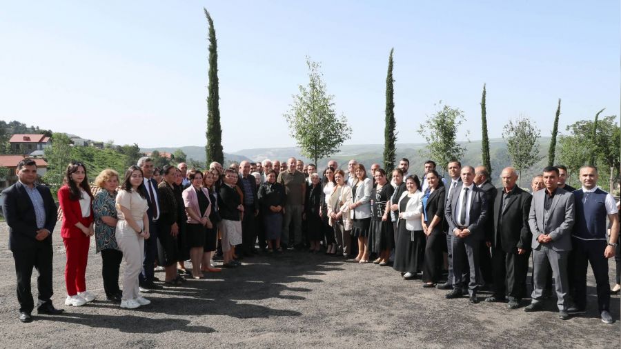 Laçın'a Azerbaycanlıların dönüşleri başladı