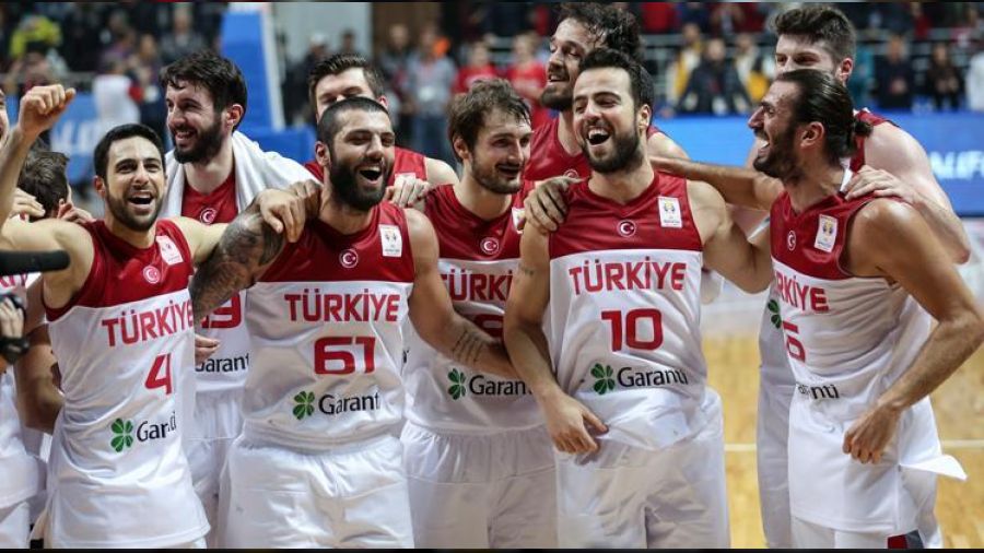 Milliler kamp için İtalya'ya gitti