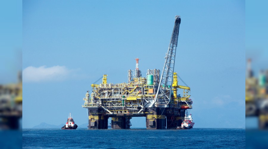 Petrol üretiminde rekor kesinti