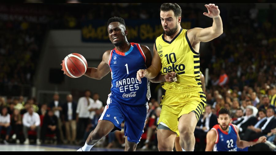 Play-off yolunda Türk derbisi