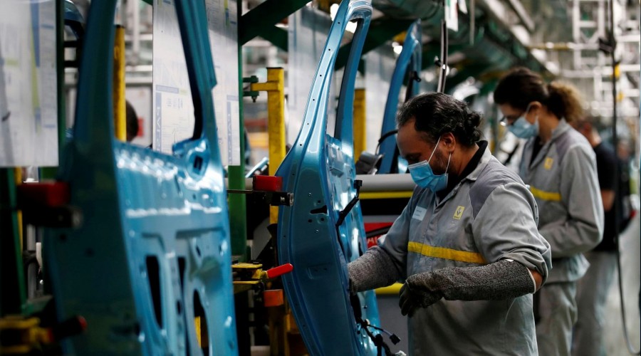 Renault'da yaprak dökümü