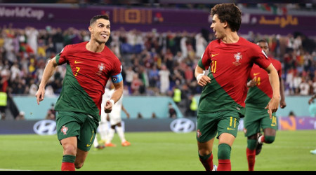 Ronaldo'nun tarihe geçtiği maçta Portekiz kazandı