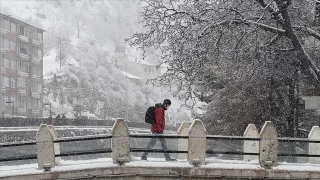 Souk hava ve kar geliyor