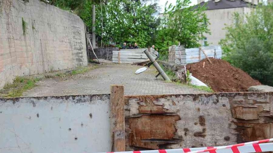 Toprak kayd, mahalle elektriksiz kald