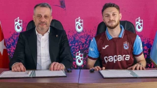 Trabzonspor, Mustafa Eskihella' kadrosuna katt