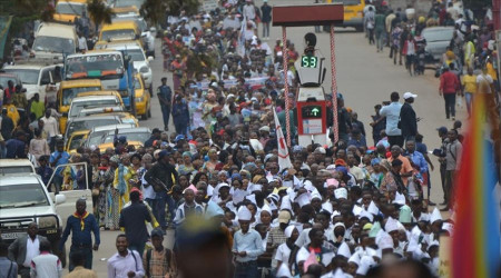 Ülke acayip zengin lakin halkı çok fakir!
