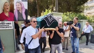 Usta oyuncu Sevil Üstekin son yolculuğuna uğurlandı