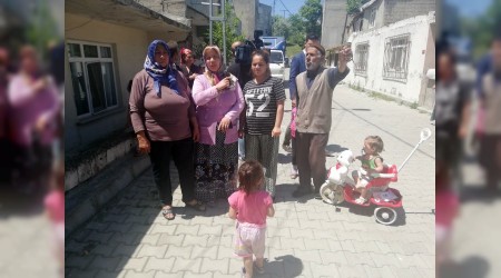 Uyuşturucu satıcıları mahalleliyi tehdit ediyor