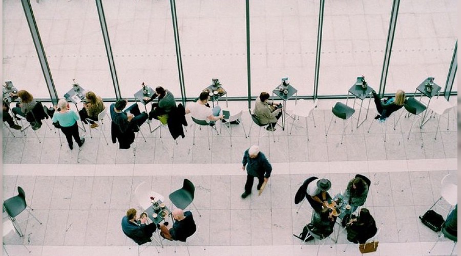 Vatandaşlar toplu mekanlara soğuk