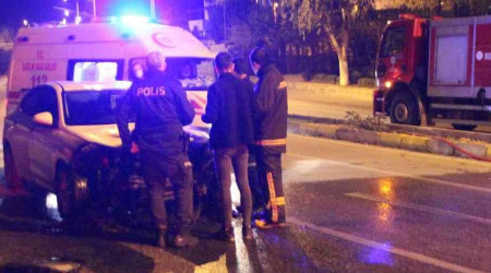 Yanan otomobilini gözyaşları içinde izledi