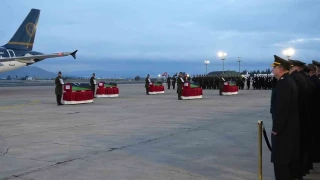 Ankara'da, Libyalı askerler resmi törenle ülkelerine uğurlandı