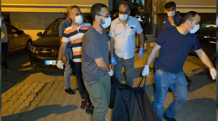 Anne ve 2 çocuğu evde ölü bulundu