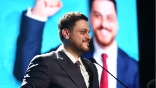 Bağımsız Türkiye Partisi (BTP) Genel Başkanı Hüseyin Baş, Cumhurbaşkanına hakaret iddiasıyla yargılandığı davada beraat etti