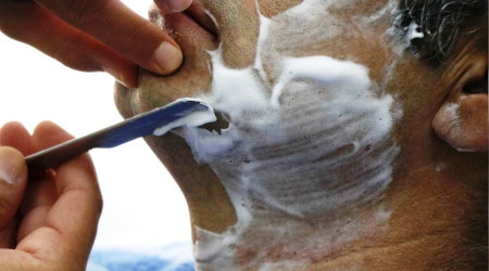 Berber kalfalarının 'sigortasız çalışma' sorunu