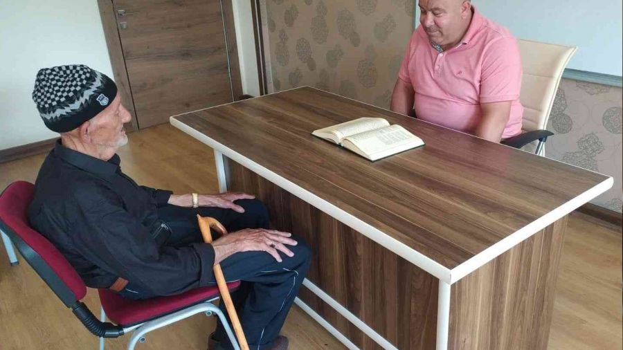 Bursa'da 85 yaşındaki kişi Hafızlık sınavına girdi