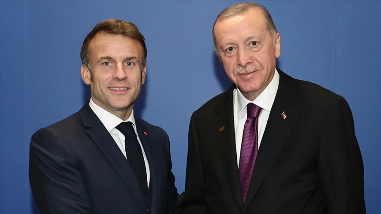 Cumhurbaşkanı Erdoğan, Fransa Cumhurbaşkanı Macron'la görüştü