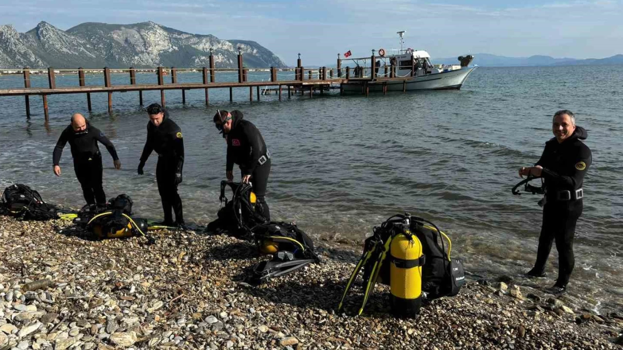 Deniz dibinde ekimler başladı: Posidonia çayırları yeniden hayat bulacak