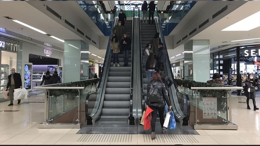 Deprem markaların cirosunu da vurdu