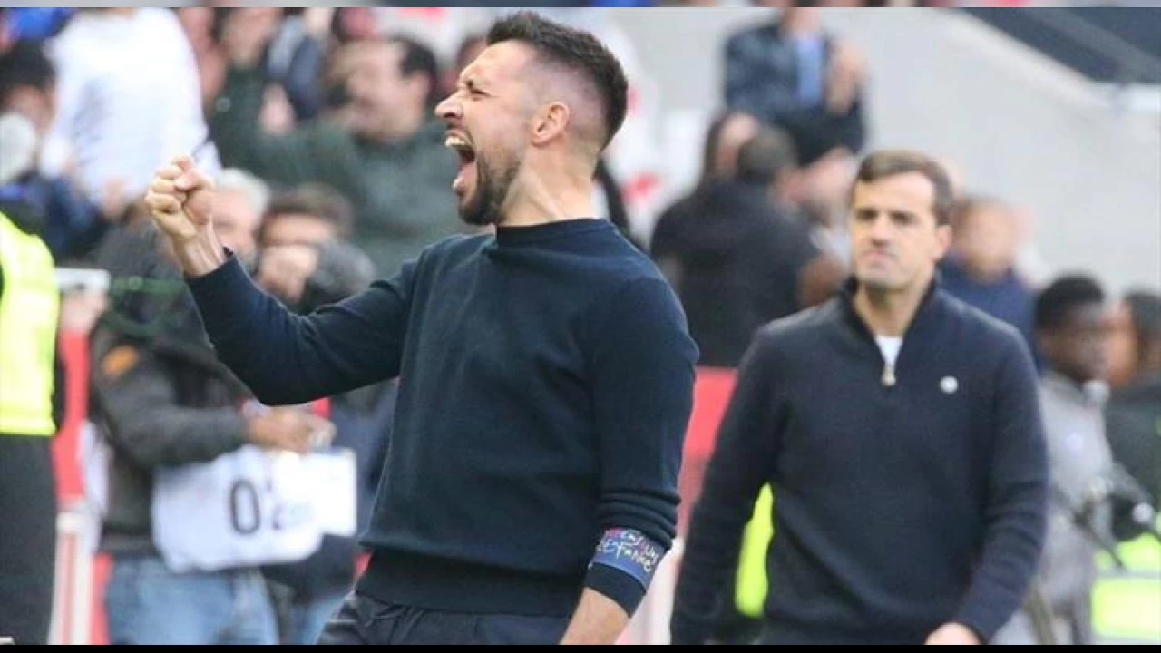 Dev kulüplere kök söktürüyorlar