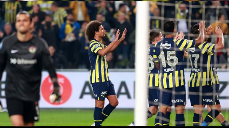 Fenerbahçe farklı galibiyetle moral buldu
